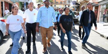 Robert Polanco recorre sector Capotillo; supervisa trabajos realiza Propeep en el populoso sector capitalino