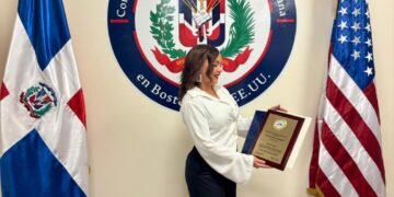 Joven dominicana se destaca en EE. UU.