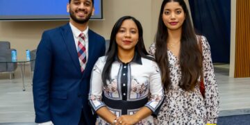Jóvenes líderes analizan el presente y el futuro del periodismo durante conversatorio