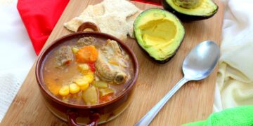 Caldos Dominicanos: tradición que abraza el alma