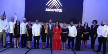 Nueva directiva de Adompretur liderada por Sarah Hernández