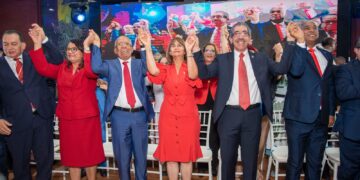 Dra. Rosalía Sosa anuncia respaldo al Dr. Asjana a rectoría de la UASD