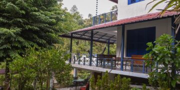 Entre montañas y río: Villa Clara, un escape natural cerca de Santo Domingo