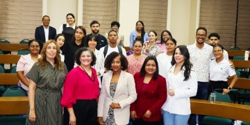 La UCSD analiza los retos y las oportunidades de las Relaciones Públicas en un panel con destacadas profesionales del sector